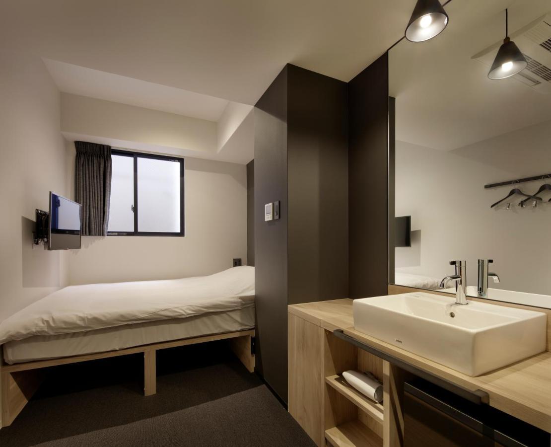 Piece Hostel Sanjo Кіото Екстер'єр фото