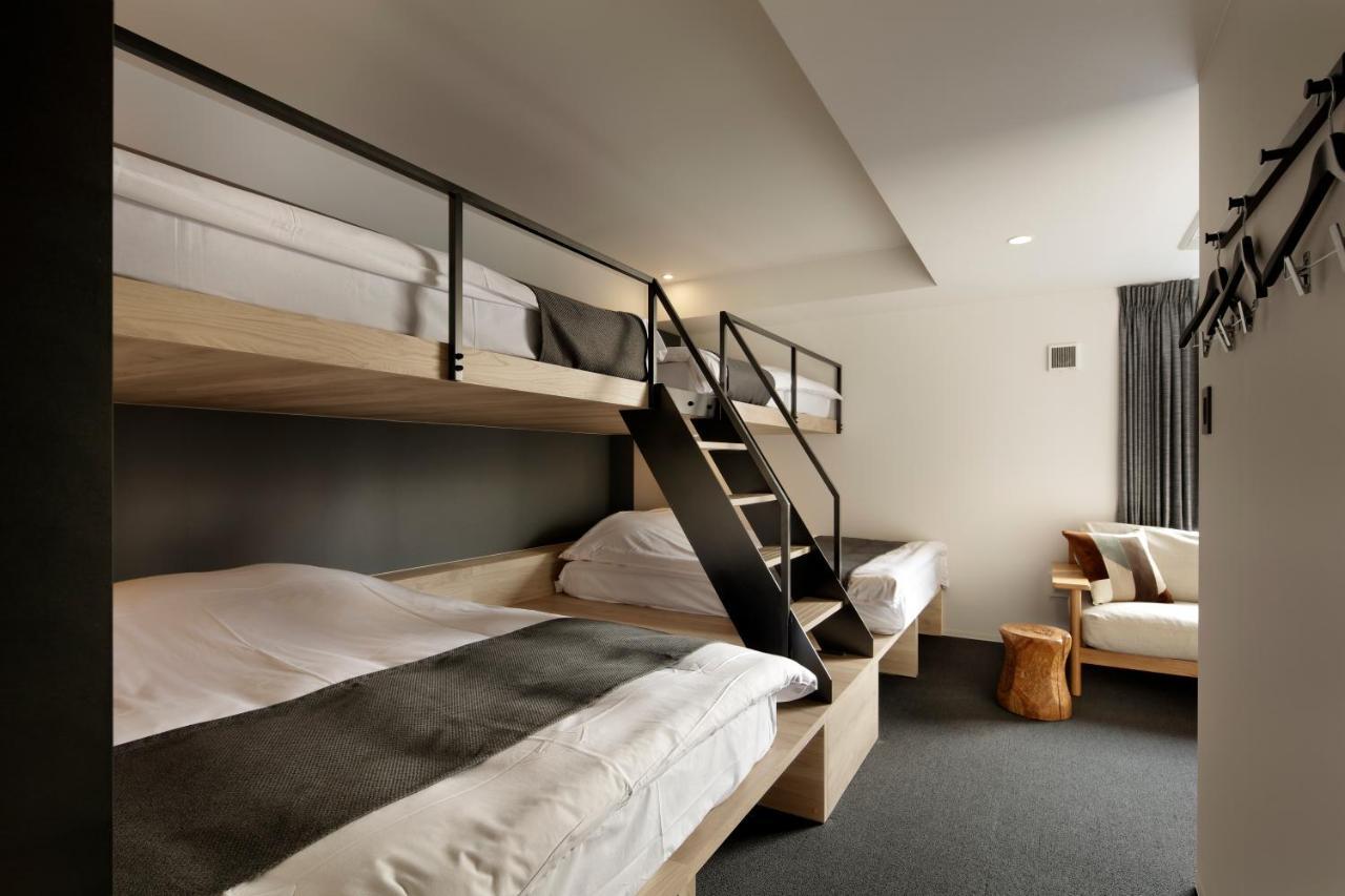 Piece Hostel Sanjo Кіото Екстер'єр фото