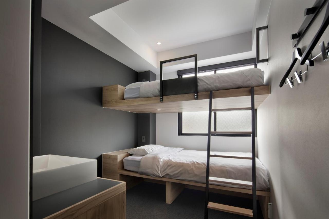 Piece Hostel Sanjo Кіото Екстер'єр фото