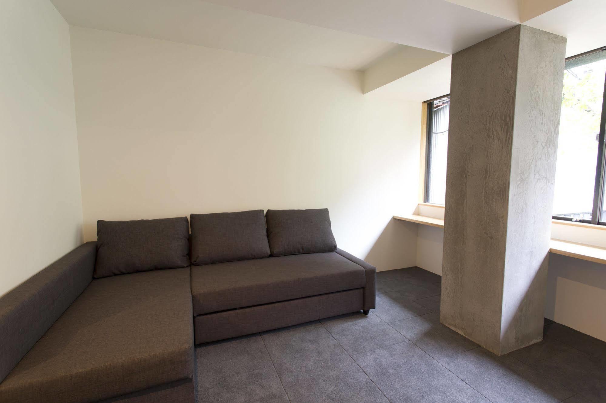 Piece Hostel Sanjo Кіото Екстер'єр фото